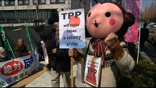 [Image: Japan_TPP_Protest3.jpg?20140620]