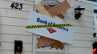 Button-boa-anonymous