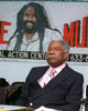 Mumia Abu Jamal Remembers Ossie Davis: "A Lion Has Fallen"