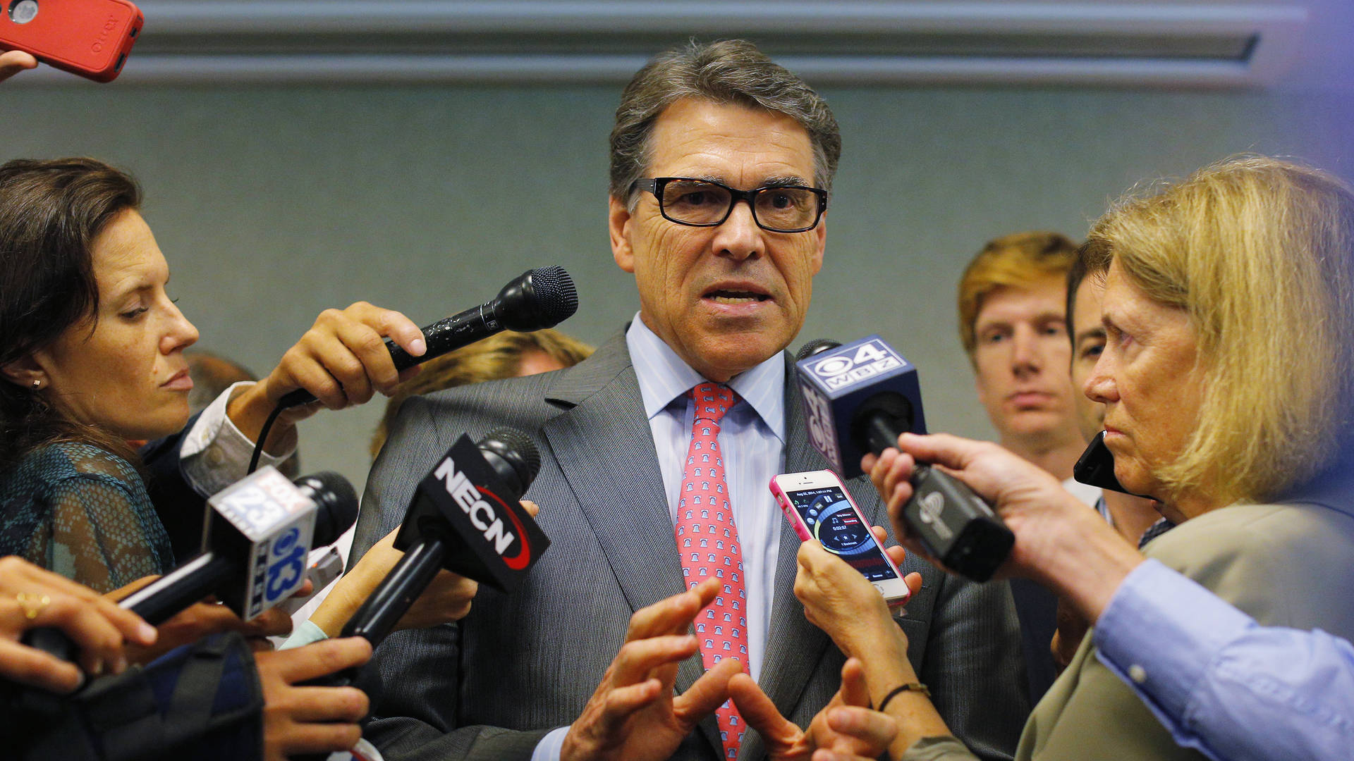 Trump Picks Perry to Head Energy Dept., an Agency the Former Texas ...