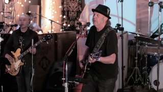 Neilyoung3