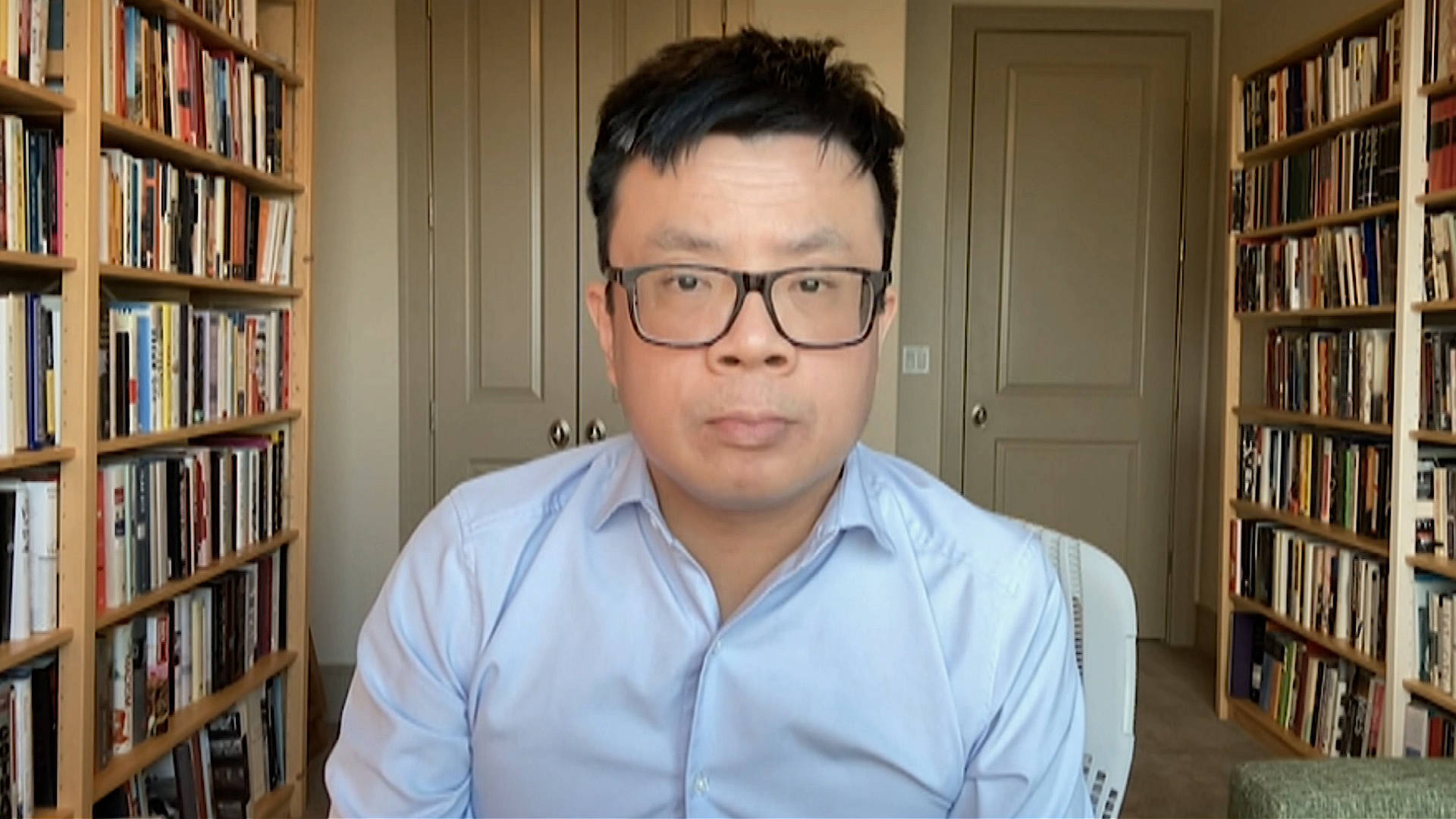 Texas Governor’s Race Shaped by Death of 53 Asylum Seekers, Abortion Access & Calls for Gun Control