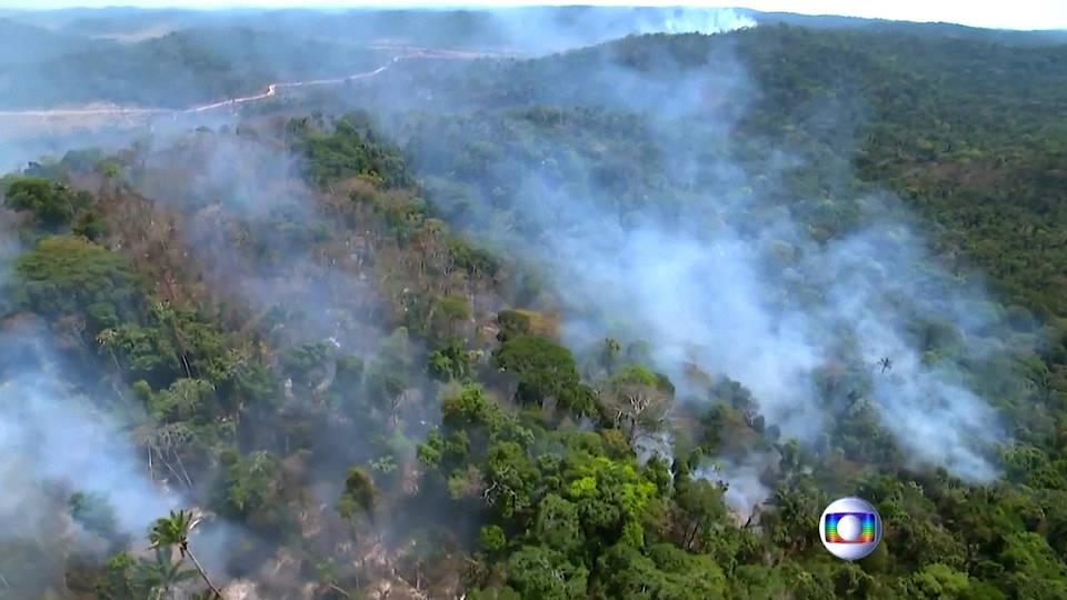 H1 amazon brazil wildfire fires smoke prayforamazonia sao paulo deforestation jair bolsonaro climate change rainforeset