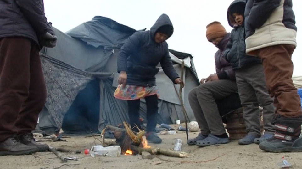 H4 hungary starving migrants