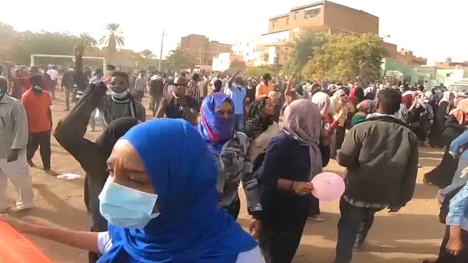 H9 sudan protests