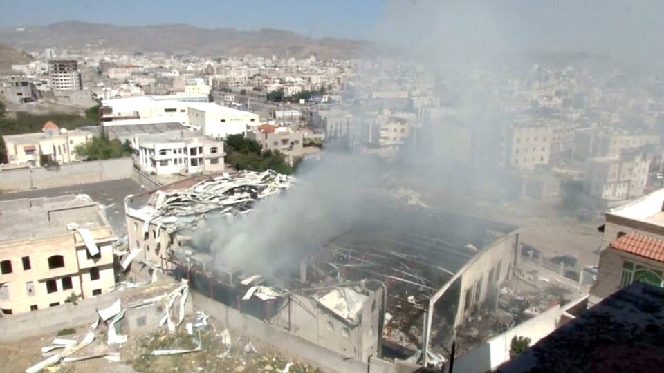 H1 yemen war devastation house resolution