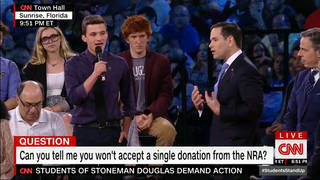 H5 students confront politicians town hall