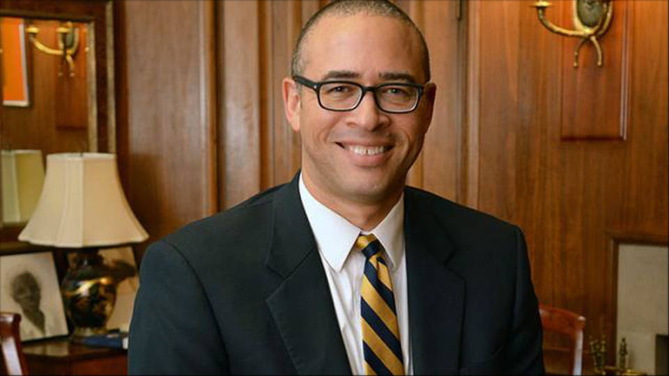 H11 jonathan holloway