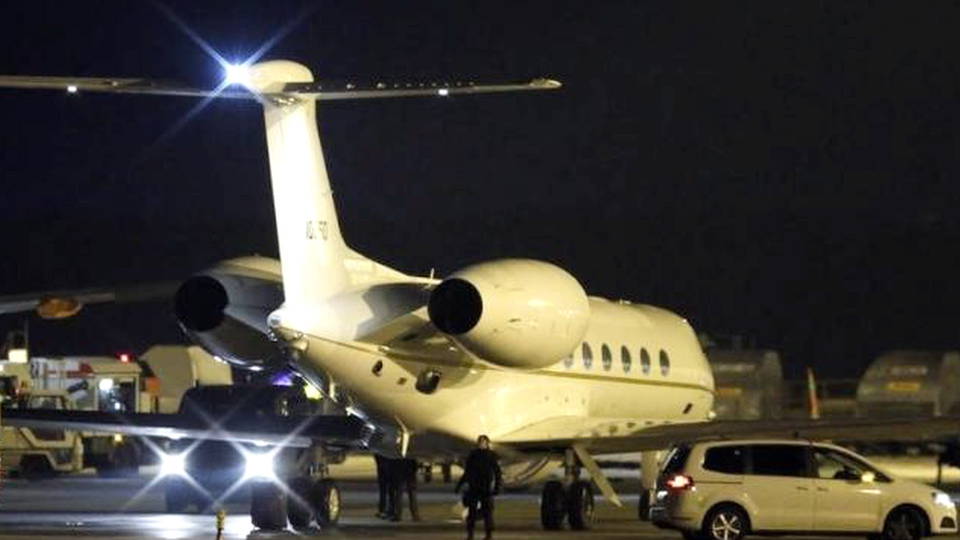 Hdlns1 iranexchange prisonerplane