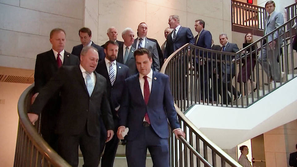 H2 republicans lawmakers disrupt closed door meeting impeachment trump ukraine