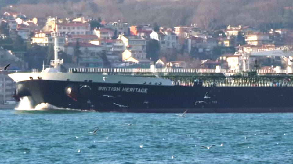 H6 iran navy britain tanker hormuz strait uk