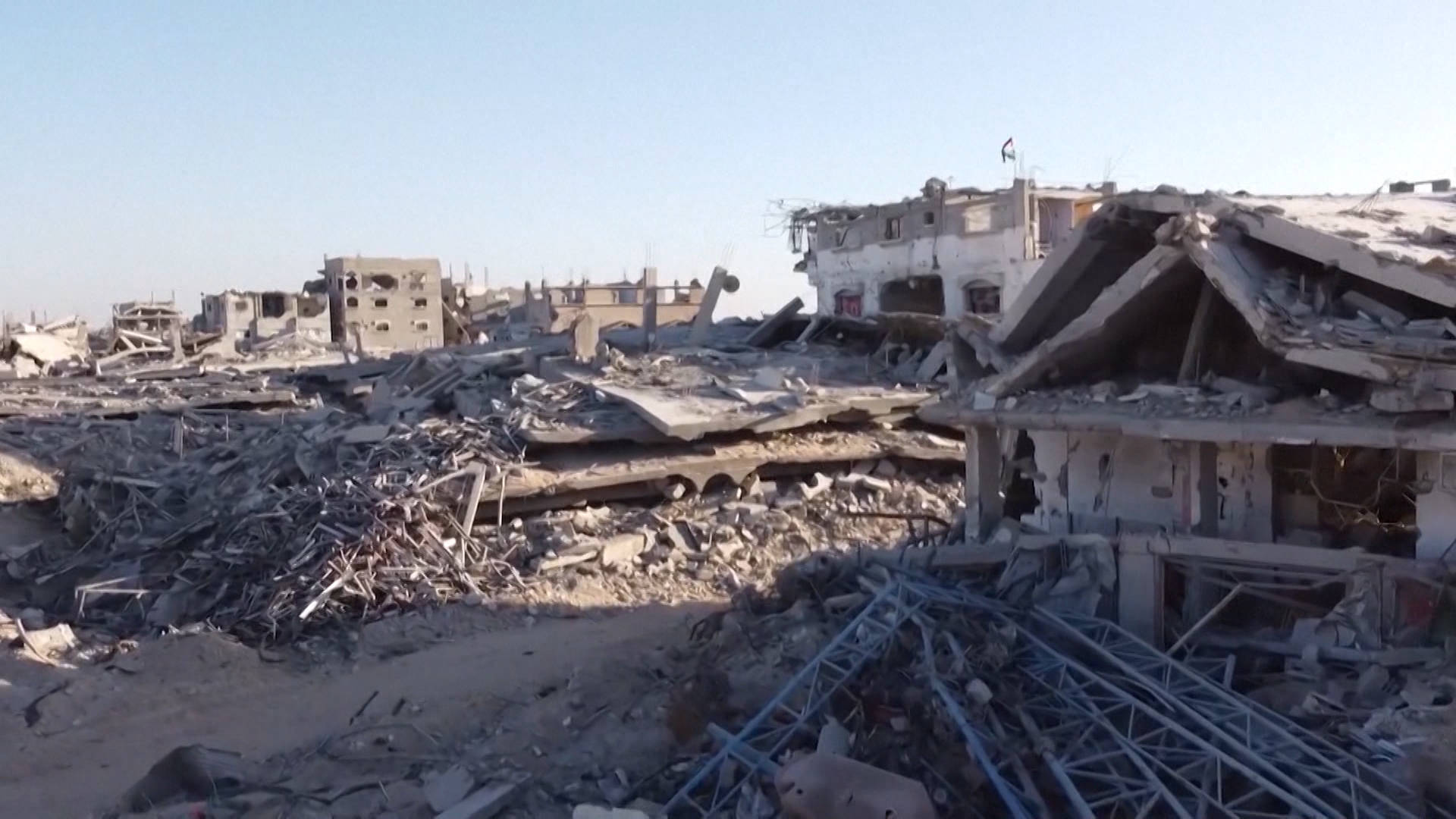 Israeli Warplanes Continue to Bomb Gaza Cities Despite Ceasefire Deal