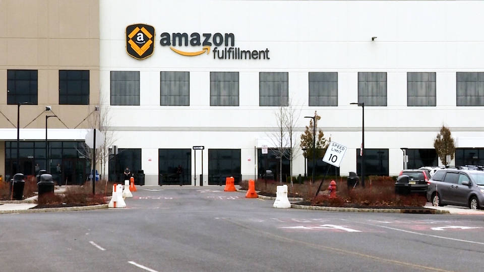 H6 amazon threatens fire workers over environmental activism