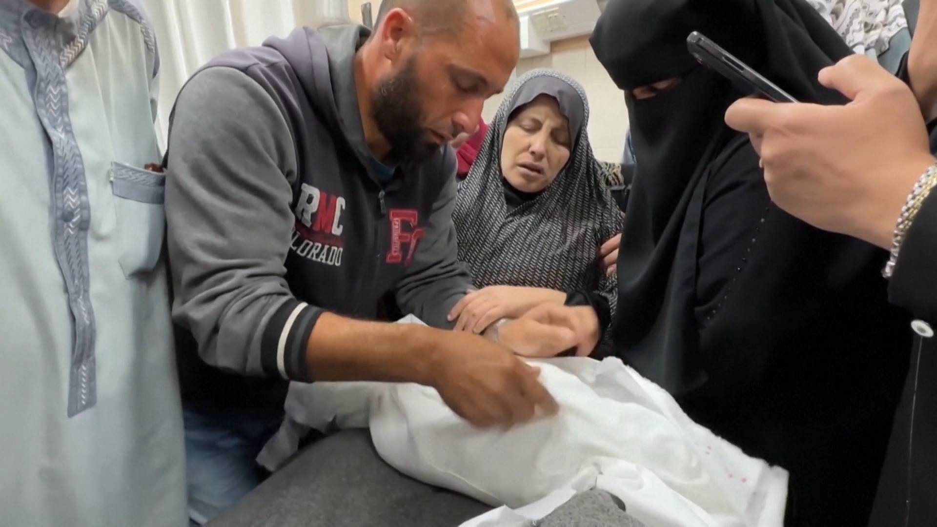 Israelische Bombenangriffe fordern 100 weitere Todesopfer in Gaza; Israel ...