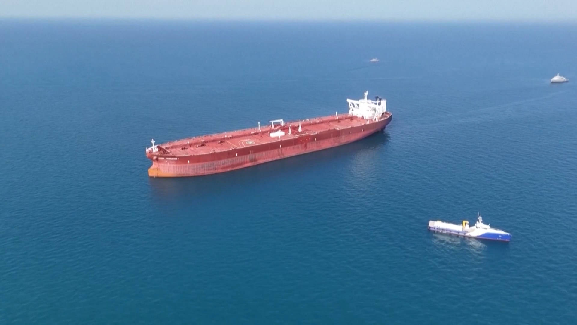 Iran Announces “Controlled Maritime Zone” in Strait of Hormuz 