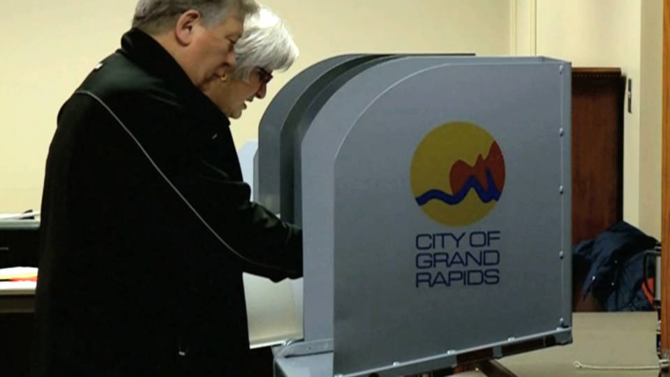 Hdlns1 primarycaucus