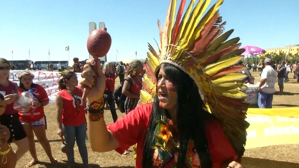 H6 brazil indigenous women protest bolsonaro brasilia amazon