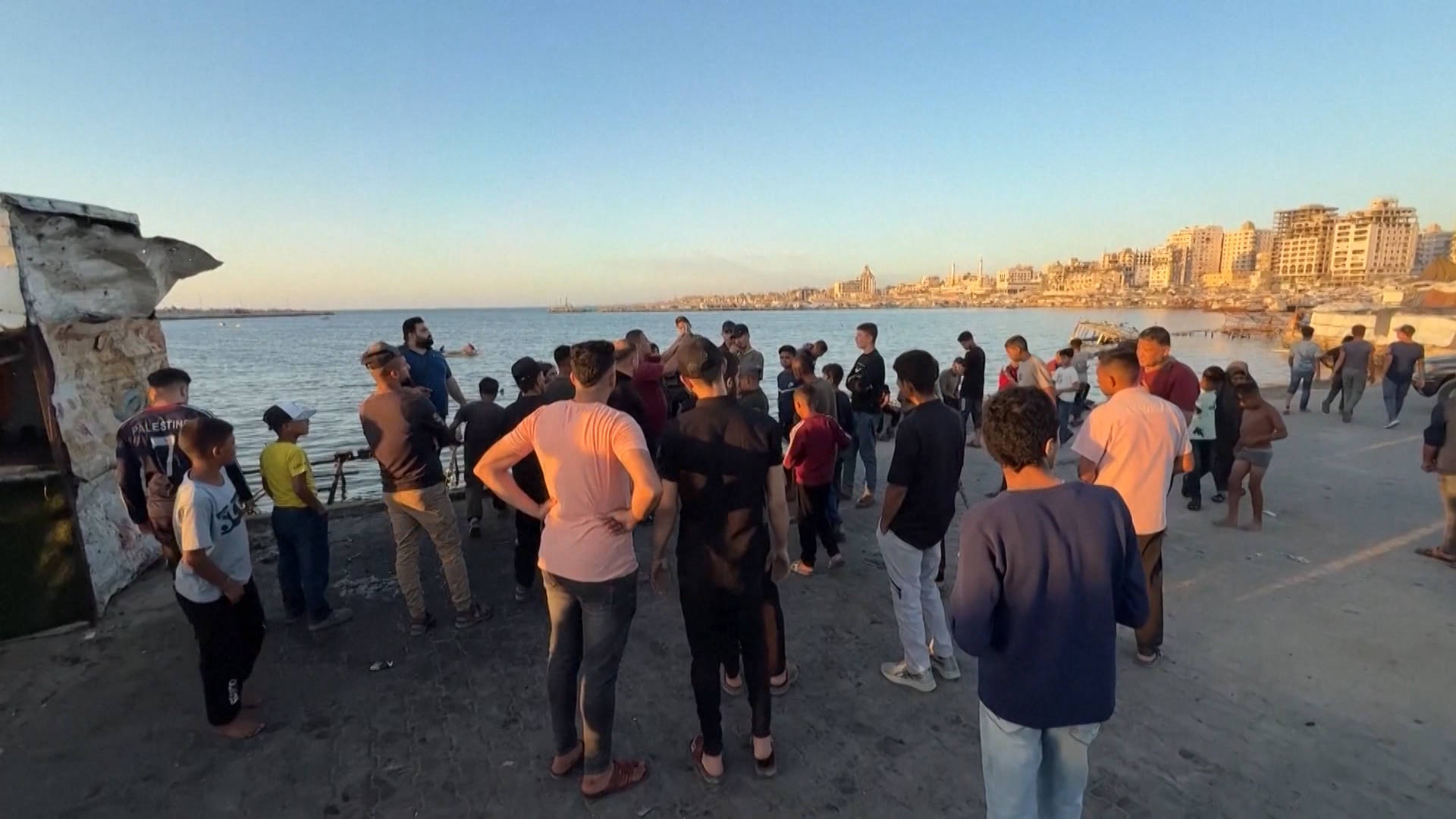 Israeli Attacks Kill Two Palestinians in Gaza