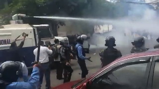 H07 honduras water cannon