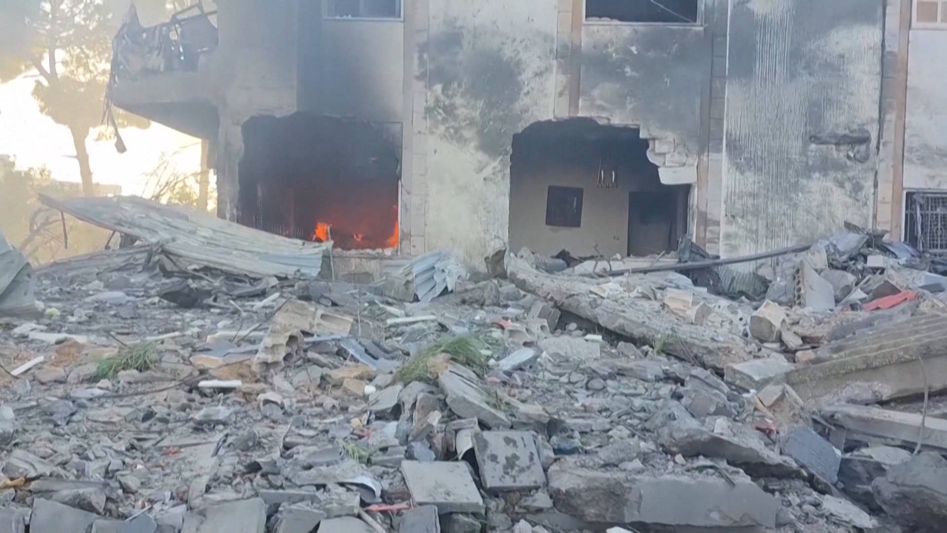 Lebanon Says Israeli Attacks Have Displaced Over Half a Million People