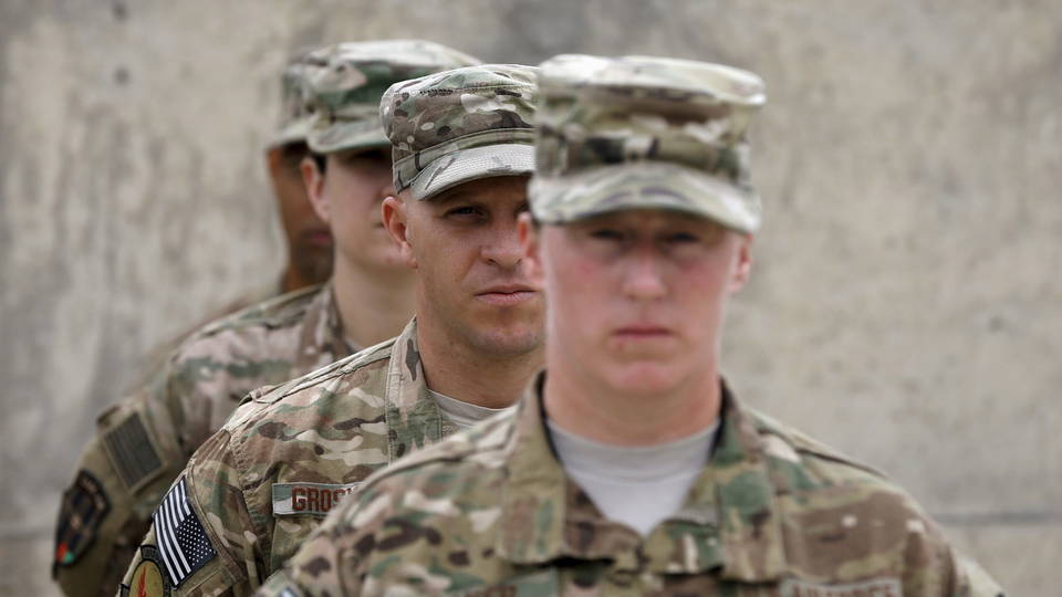 H08 us troops