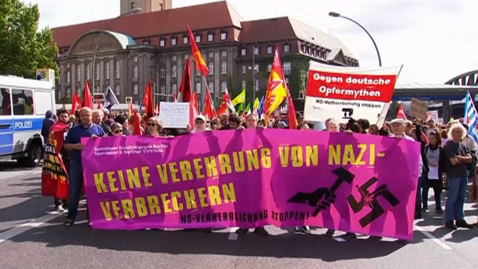 H2 berlin protest