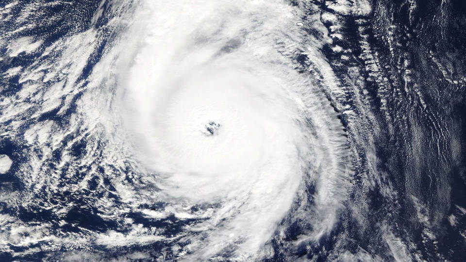 h05 hurricane ophelia