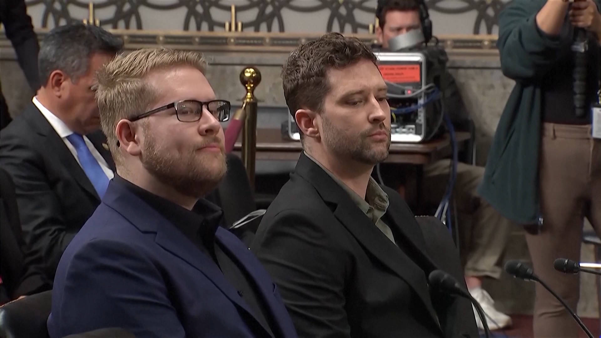 Renee Good’s Brothers Urge Congress to Restrain Federal Immigration Crackdown