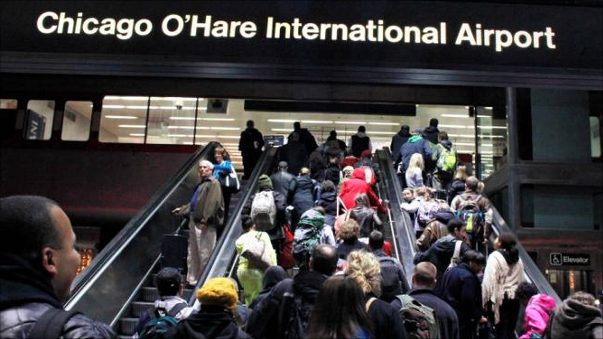 Workers Plan Airport Strike At Chicago S O Hare On November 29 Democracy Now