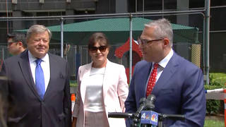 H5 melania parents