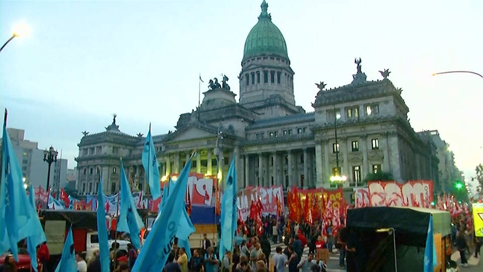 H9 argentina imf loan protests