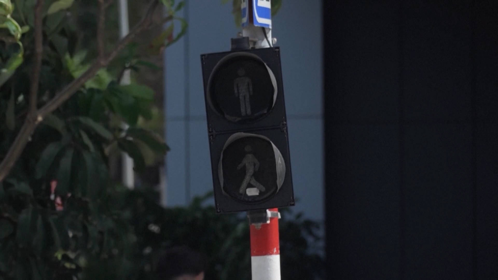 Cuba’s National Electricity Grid Collapses as Trump Says It Would Be a “Big Honor” to “Take” Cuba