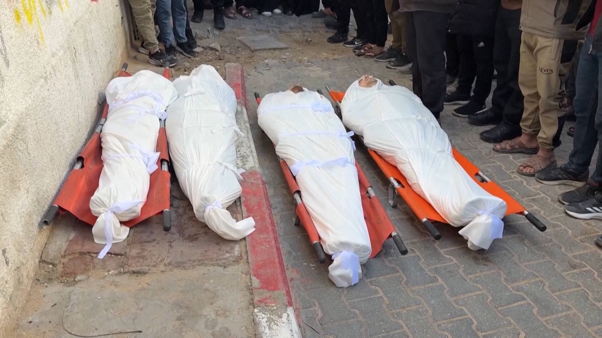 Israeli Airstrikes Kill at Least 21 Palestinians in Gaza