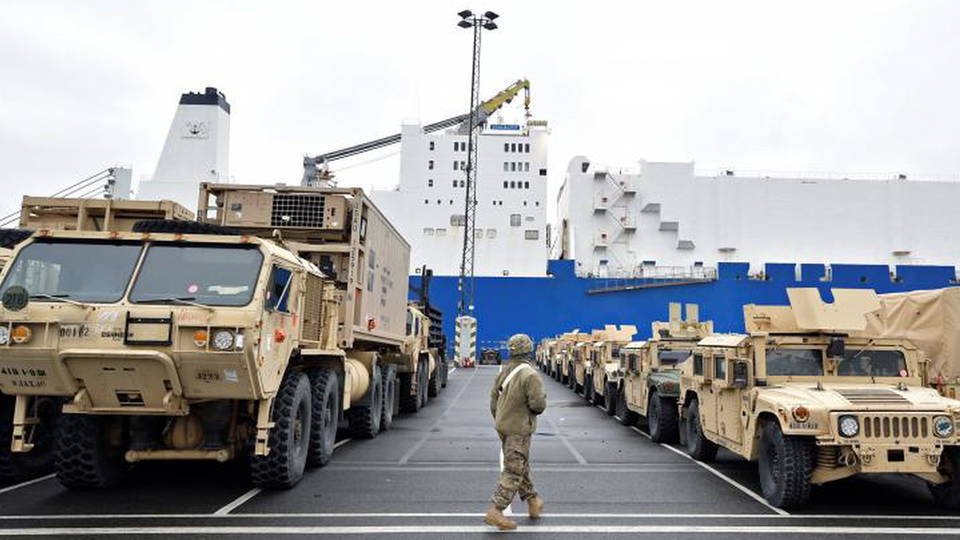 H04 weapons sent to germany