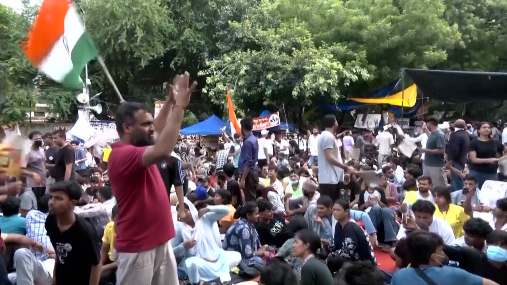 Tens of Thousands of Student Protesters March on State Legislature in ...