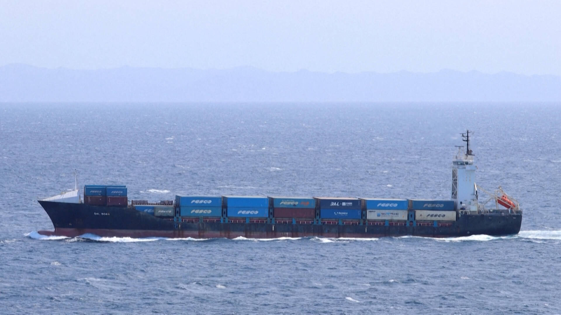 Iran Nears Deal with Oman over Control of Strait of Hormuz