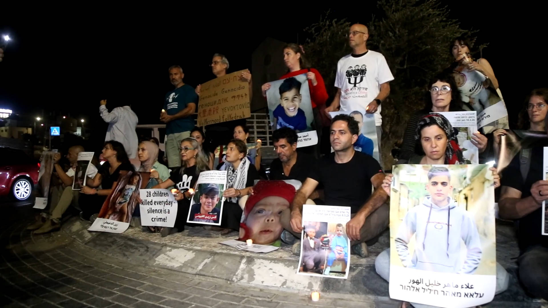 Palestinian and Israeli Protesters in West Bank Demand End to Gaza Assault