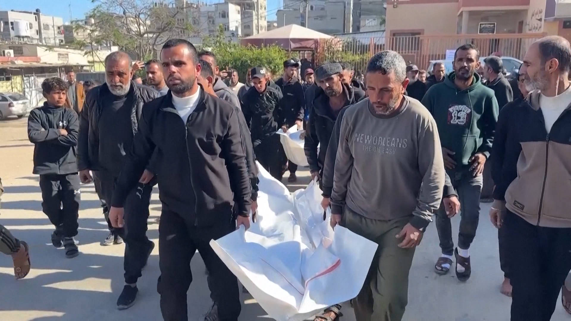 Israeli Prime Minister Netanyahu Expresses Support for Iranian Protesters as Israel Continues to Strike Gaza