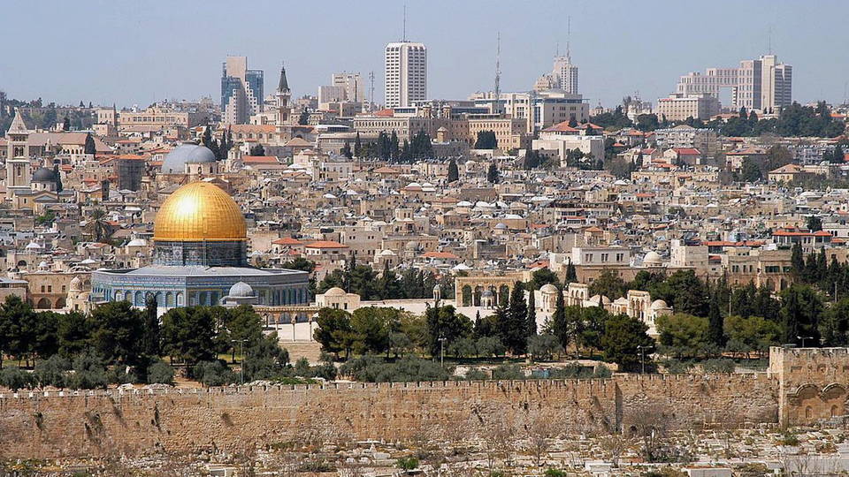 h07 trump to decide israel capital