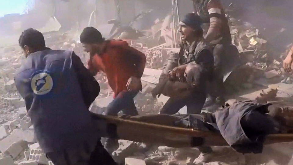 h05 27 killed in damascas airstrike