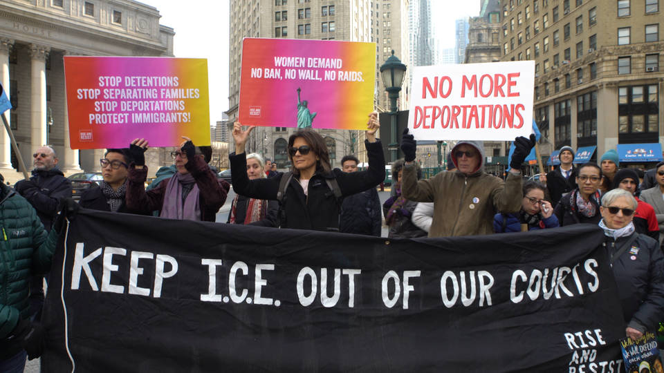 H6 ice court protest