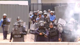 H11 honduras hernandez military forces protests