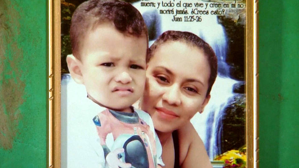 H3 honduran woman idalia herrera toddler iker cordova die rio grande