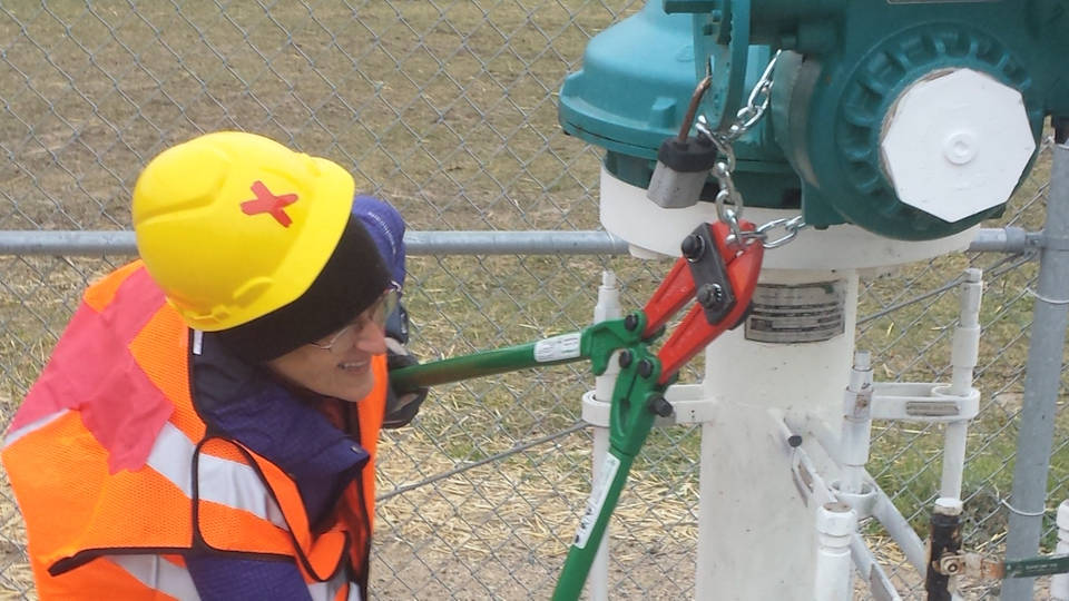 H13 activist cutting pipeline