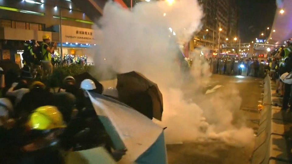 H7 hong kong pro democracy protests police tear gas extradition bill reforms