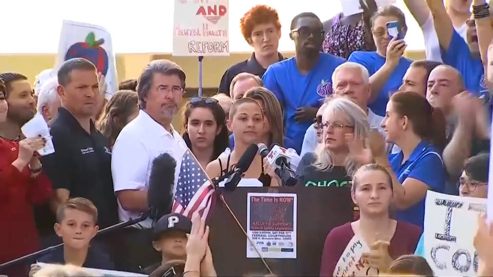 h2 students organize against shooting2