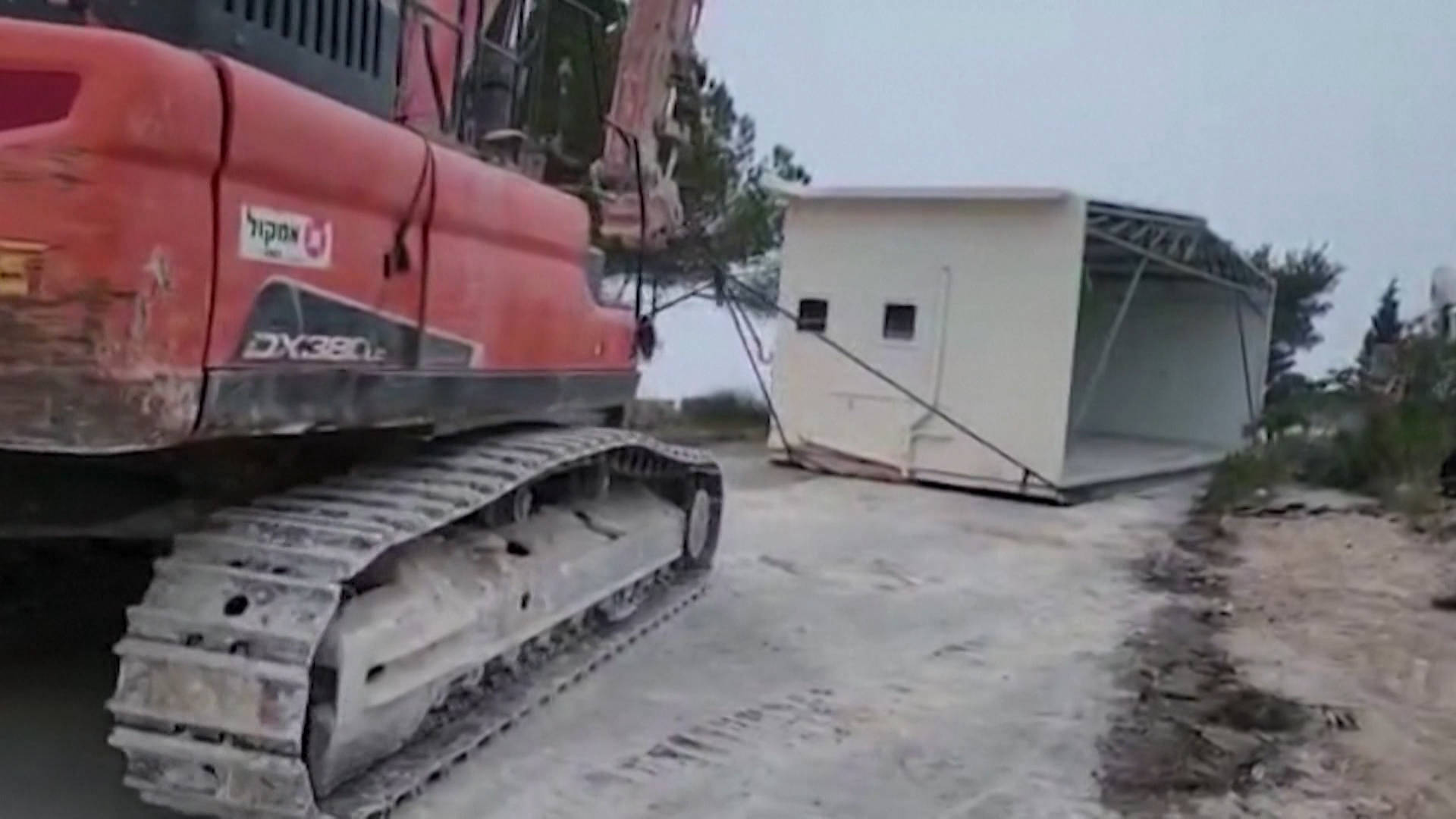 Israeli Settlers Move to Reestablish Illegal Outpost in Occupied West Bank