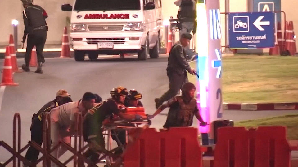 H6 thailand mass shooting mall nakhon ratchasima rampage