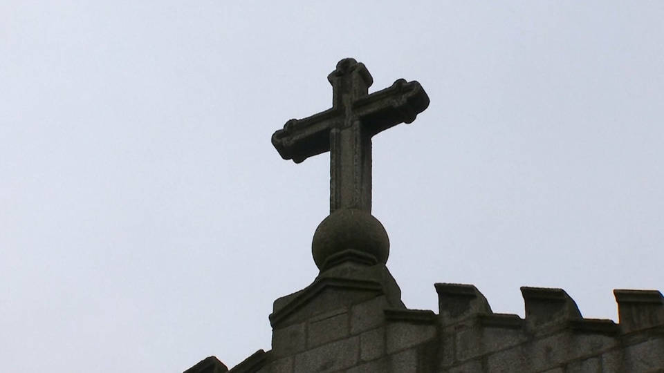 H12 church cross