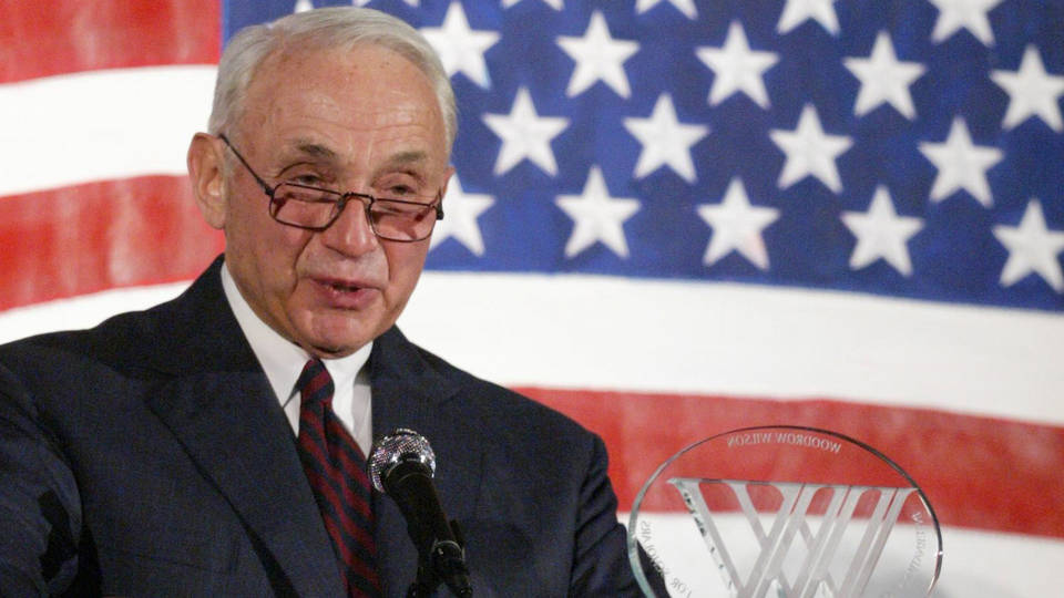 H17 epstein accuser says leslie wexner aided sexual assault